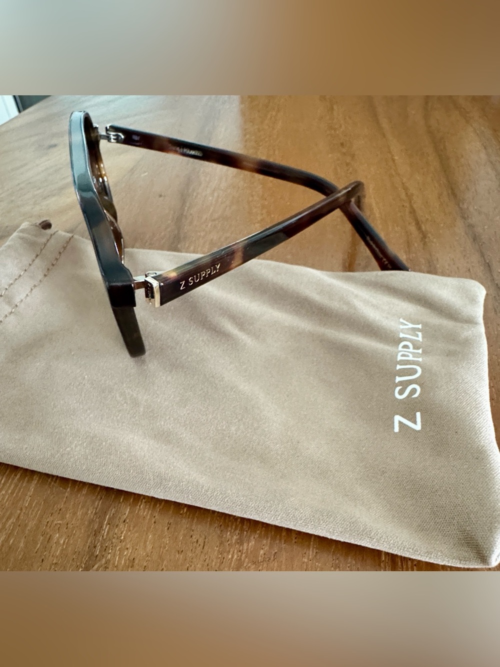Z Supply Tourist Polarized Sunnies - Picture 3 of 4